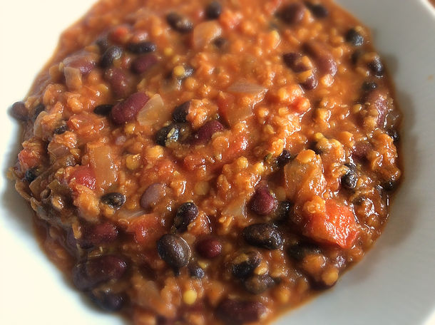 Chili mit Bohnen und Kürbis | Chili with beans and squash